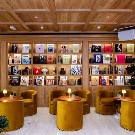 Browns Avenue Hotel Lisbon Luaran gambar Library
