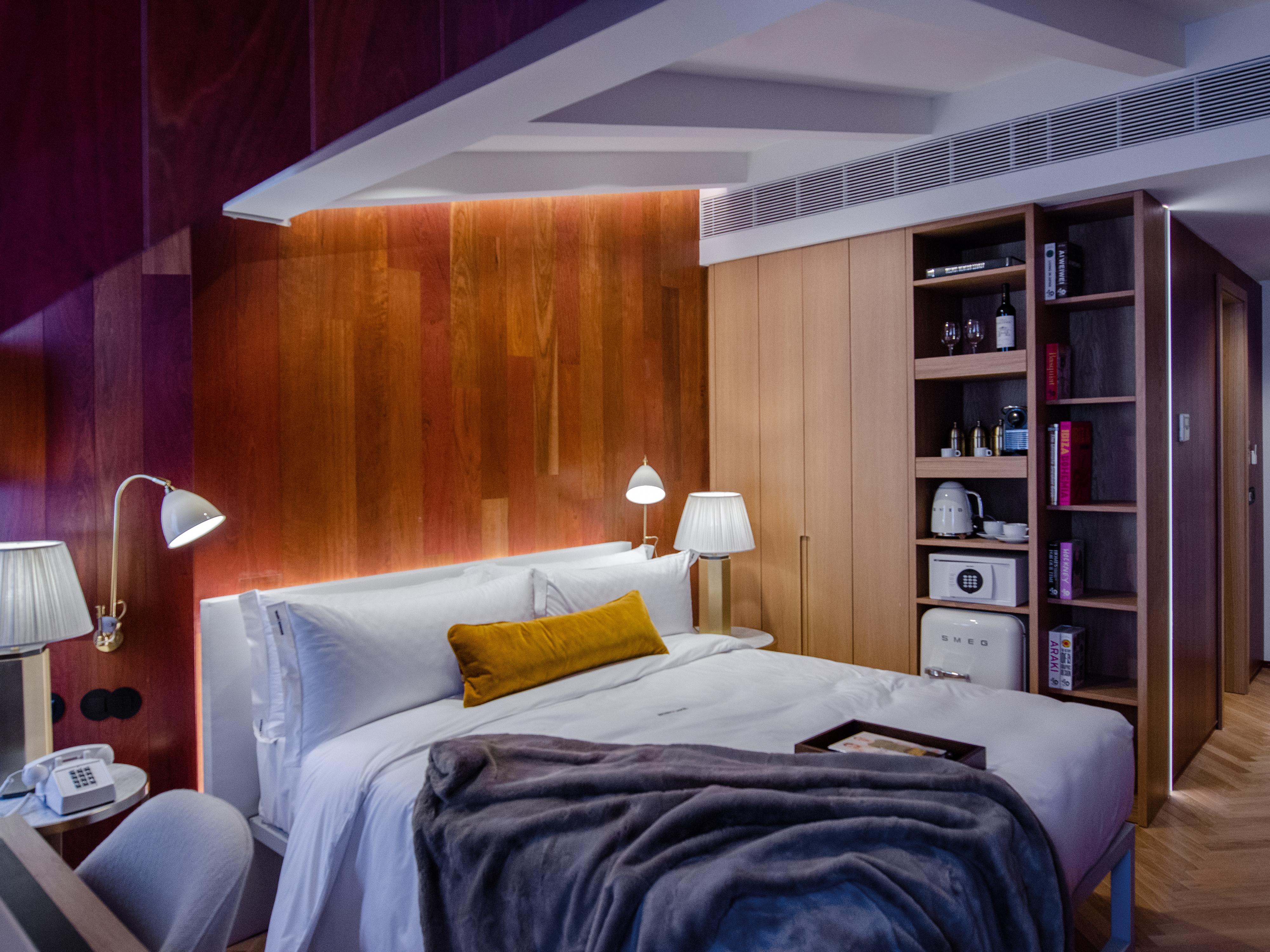 Browns Avenue Hotel Lisbon Luaran gambar A bedroom at the hotel